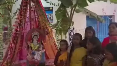 दिघलबैंक: तुलसिया सहित विभिन्न पूजा पंडालों का पुलिस प्रशासन ने लिया जायजा, धूमधाम से मनाई जा रही सरस्वती पूजा