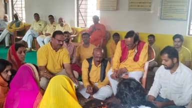 अलीराजपुर: चंद्रशेखर आजाद नगर में गायत्री परिवार ने मनाया गुरुदेव प. श्रीराम आचार्य का जन्म दिवस, हुआ यज्ञ