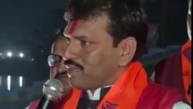 डेहरी: सरस्वती पूजा पर स्थानीय विधायक ने झारखंडी मंदिर डेहरी परिसर के विकास की घोषणा की