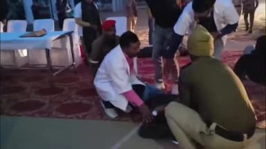 प्रतापगढ़: नेताजी की जयंती पर पुलिस लाइन में हवाई हमले की 'मॉक ड्रिल', ब्लैकआउट से परखी गई सुरक्षा तैयारियाँ