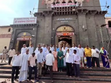 ರಾಯಬಾಗ: ಚಿಂಚಲಿ ಗ್ರಾಮದಲ್ಲಿ ಮಾಯಕ್ಕ ದೇವಿಯ ದರ್ಶನ ಪಡೆದ ಸಂಸದೆ ಪ್ರಿಯಾಂಕಾ ಜಾರಕಿಹೊಳಿ