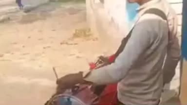 विजयीपुर: विजयीपुर थाना क्षेत्र के कोरेया गांव में पास्को एक्ट के फरार अभियुक्त के घर पुलिस ने चिपकाया इश्तेहार