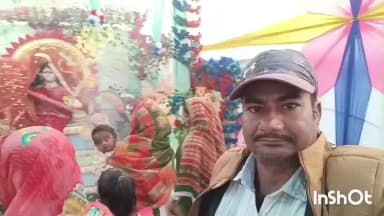 ग्वालपाड़ा: ग्वालपाड़ा में श्रद्धा और उत्साह के साथ मनाई जा रही सरस्वती पूजा, बच्चों ने की कॉपी-किताबें अर्पित