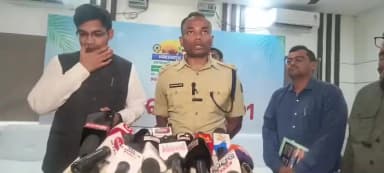 ଛତ୍ରପୁର: ଗୋପାଳପୁର ବେଳାଭୂମି ମହୋତ୍ସବକୁ ନେଇ ସର୍କିଟ୍ ହାଉସ୍ ଠାରେ ପ୍ରତିକ୍ରିୟା ରଖିଲେ ବ୍ରହ୍ମପୁର ଏସପି