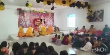 दनियावां: दानियावां के शहरी व ग्रामीण इलाकों में सरस्वती पूजानोत्सव धूमधाम से मनाया गया