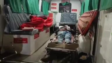 सिधौली: कुरैया के पास तेज अवतार ट्रैक्टर ने ट्राली में बाइक को मारी जोरदार टक्कर, दो लोग हुए घायल