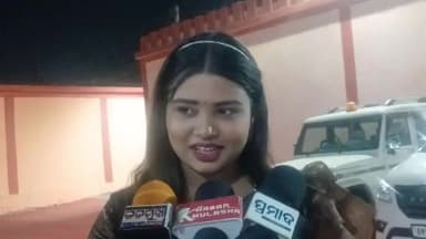 ବଲାଙ୍ଗୀର: କୌଶଳ କଳା ମଣ୍ଡପରେ ଲୋକ ଉତ୍ସବ ଶେଷ ସନ୍ଧ୍ୟା ରେ ସ୍ଥାନୀୟ କଳାକାରଙ୍କ ପ୍ରତିକ୍ରିୟା