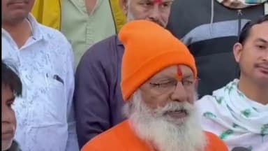 હળવદ: હળવદમાં ગૌવંશ હત્યાની ઘટનાના વિરોધમાં વિશાળ મૌન રેલી કાઢી આવેદન પાઠવ્યું