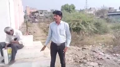 आर्णी: आर्णी बसस्थानकावरील तिरंगा झेंडा फडकवण्याची जागा बदलण्याची बहुजन मुक्ती पार्टीची आगार व्यवस्थापक यांना मागणी