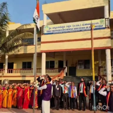 ಸವಣೂರು: ಪಟ್ಟಣದಲ್ಲಿ ನಡೆದ ಹಾವೇರಿ ಜಿಲ್ಲಾ ಕನ್ನಡ ಸಾಹಿತ್ಯ ಸಮ್ಮೇಳನ