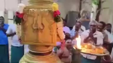 மோகனூர்: காந்தமலை முருகன் கோவிலில் தைப்பூச தேர் திருவிழாவையொட்டி கொடியேற்றத்துடன் விழா தொடங்கியது