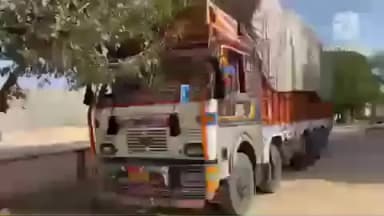 डेगाना: पादूकलां पुलिस ने लाखों रुपए और अवैध मादक पदार्थ के साथ तीन आरोपियों को किया गिरफ्तार, ट्रक और कार को किया ज़ब्त