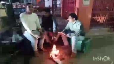 भैंसदेही: नगर में फिर बढ़ी ठिठुरन, लोग ले रहे अलाव का सहारा, नगर परिषद ने की जगह-जगह अलाव की व्यवस्था