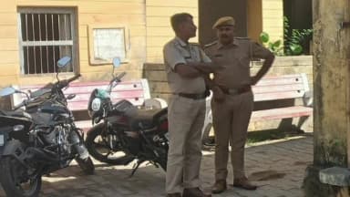 टाटगढ़: थानाधिकारी राव ने पदभार ग्रहण किया, परिस्थितियों से भली-भांति परिचित हैं, आमजन से संवाद करते हुए