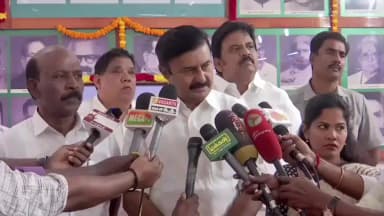 பெரம்பூர்: தமிழகத்தில் இந்தி மொழியை மத்திய அரசு திணிக்க பார்க்கிறது - மூலக்கொத்தளத்தில் அமைச்சர் சாமிநாதன் பரபரப்பு குற்றச்சாட்டு