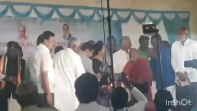 ಚಿತ್ತಾಪುರ: ಚಿತ್ತಾಪೂರ ಪಟ್ಟಣದಲ್ಲಿ ಸರ್ಕಾರಿ ಅರೆ ಸರ್ಕಾರಿ ಪರಿಶಿಷ್ಟ ಜಾತಿ/ ಪರಿಶಿಷ್ಟ ಪಂ. ನೌಕರರ ಸಂಘದ ಪದಾಧಿಕಾರಿಗಳ ಪದಗ್ರಹಣ