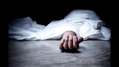 કરજણ: પ્રેમી પંખીડાએ સાથે ઝેર પી લીધું : પ્રેમીનું મોત