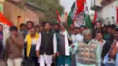 হরিশ্চন্দ্রপুর ২: কেন্দ্রীয় সরকার ও নির্বাচন কমিশনার বিরুদ্ধে হরিশ্চন্দ্রপুরের প্রতিবাদ পদযাত্রা তৃণমূলের
