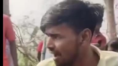 ডোমকল: ডোমকল রাজাপুরে এলাকায় সরকারি গাছ বিক্রিকে কেন্দ্র করে উত্তেজিত