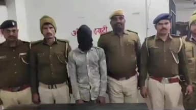मोकामा: मरांची थाना पुलिस ने सिमरिया घाट से अपराध की योजना बनाते एक व्यक्ति को हथियार के साथ किया गिरफ्तार