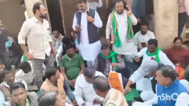 करौं: झारखंड स्थापना दिवस की दुमका रैली को लेकर करौं में झामुमो की बैठक आयोजित