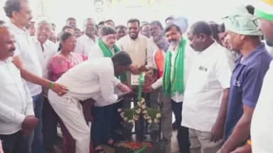 హుస్నాబాద్: హుస్నాబాద్ మున్సిపాలిటీ పరిధిలో పలు అభివృద్ధి పనులకు శంకుస్థాపన చేసిన రాష్ట్ర మంత్రి పొన్నం ప్రభాకర్