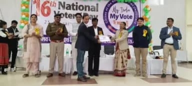 बिहारपुर का बढ़ा मान, धीरेंद्र कुमार जायसवाल को मिला जिला स्तर का बेस्ट स्वीप अवॉर्ड