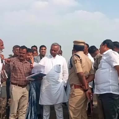 ಚಿತ್ತಾಪುರ: ಫೆಬ್ರವರಿ ಮೊದಲ ವಾರದಲ್ಲಿ ಚಿತ್ತಾಪುರಕ್ಕೆ ಸಿಎಂ ಆಗಮನ: ಸಚಿವ ಪ್ರಿಯಾಂಕ್ ಖರ್ಗೆರಿಂದ ಸ್ಥಳ ಪರಿಶೀಲನೆ