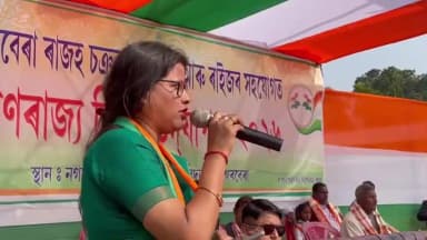 নগৰবেৰা: নগৰবেৰা ৰাজহ চক্ৰ আৰু সমগ্ৰ নগৰ বেৰা বাসী ৰাইজৰ সহযোগত পালন কৰা হয় ৭৭ সংখ্যক গণৰাজ্য দিৱস।