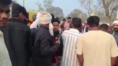 सनहौला: कमालपुर हटिया के पास सड़क दुर्घटना में एक छात्र की मौत, तीन घायल, पुलिस ने ग्रामीणों को शांत कराया