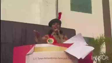 चांदूर बाजार: 77 व्या प्रजासत्ताक दिनानिमित्त निर्मिती पब्लिक स्कूल येथे प्रजासत्ताक दिन साजरा कुमारी शिवगौरी तायडे ने केले संबोधित