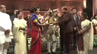 हुज़ूर: भोपाल के रवीन्द्र भवन में गणतंत्र का उत्सव ‘लोकरंग’, राज्यपाल मंगुभाई पटेल रहे मुख्य अतिथि