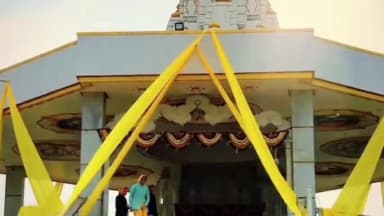 पचपहाड़: भवानीमंडी में श्री गोपाल मंदिर में खाटू श्याम बाबा के पीतवस्त्र का वितरण, हजारों भक्तों को मिला बाबा श्याम का आशीर्वाद