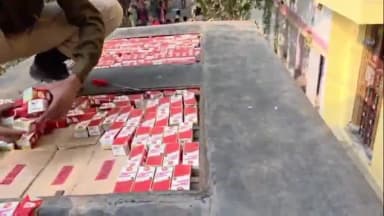 एकंगरसराय: एकंगरसराय वीर कुंवर सिंह चौक पर हिलसा पुलिस की कार्रवाई, ₹6.5 लाख की शराब जब्त