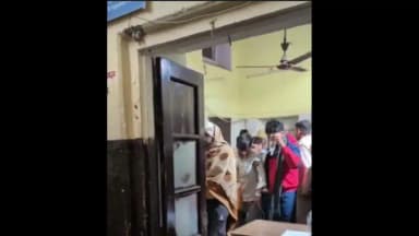 खण्डार: खंडार बालेर में साइड न देने पर विवाद, बाइक सवार ने टेंपो चालक को मारी गोली, जयपुर रेफर