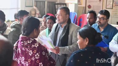 টিংখং: টিংখাঙৰ বিধায়ক কাৰ্যালয় ৰাইজৰ সৈতে মত বিনিময় কৰি সমস্যা বুজ ল'লে মন্ত্ৰী বিমল বৰাই