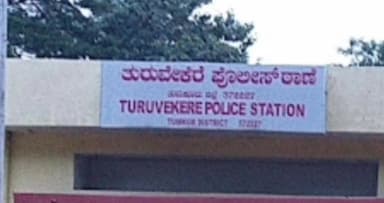 ತುರುವೇಕೆರೆ: ಪಟ್ಟಣ ಪೊಲೀಸರಿಂದ ಅಂತರರಾಜ್ಯ ಕಳ್ಳರ ಬಂಧನ, ಚಿನ್ನಾಭರಣ ವಶ