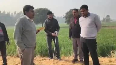 महोली: महोली क्षेत्र में जिलाधिकारी ने जिला पंचायत द्वारा कराए जा रहे विकास कार्यों का किया औचक निरीक्षण