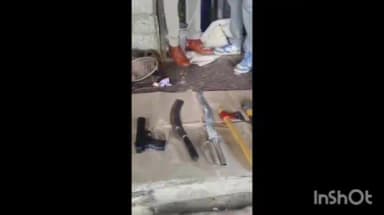 കരുനാഗപ്പള്ളി: തഴവയിൽ വീട്ടിൽ നിന്നും ലഹരി വസ്തുക്കളും ആയുധങ്ങളും പിടികൂടി