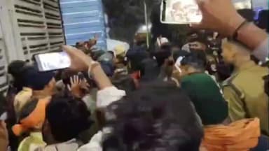 मझौलिया: मझौलिया में दर्दनाक हादसा, गन्ना लदे डोजर से कुचलकर 16 वर्षीय साइकिल सवार की मौत