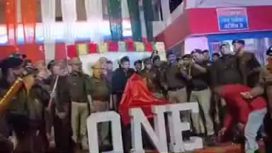 खबर हरिद्वार से है उत्तराखंड की सर्वश्रेष्ठ कोतवाली बनी ज्वालापुर,एसएसपी ने किया सम्मानित खबर को देखिए ध्यान से और सुनिए