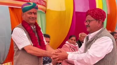 शिव: वगठित ग्राम पंचायत बरसींगा (पंचायत समिति शिव) में आयोजित धन्यवाद सभा में भाजपा नेता स्वरूप सिंह खारा रहे उपस्थित