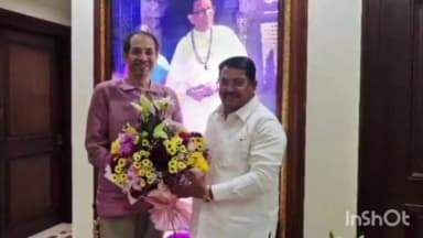 ब्रह्मपूरी: चंद्रपूर महापालिकेसाठी महाविकास आघाडीची पुन्हा जुळवाजुळव; मातोश्रीवर वडेट्टीवार-उद्धव ठाकरे सकारात्मक चर्चा