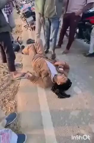 टांडा: सोहगुपुर बाजार के निकट बाइक और साइकिल में जोरदार भिड़ंत, आजमगढ़ निवासी बाइक सवार युवक को आई गंभीर चोटें