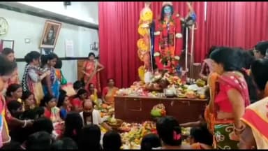 আউশগ্রাম ১: গুসকরার রটন্তীকালী মন্দিরে পুজো অসম্পূর্ণ রেখেই ফিরে দিলীপ ঘোষ, পুরোহিতের সঙ্গে বিভ্রান্তি ঘিরে চর্চা