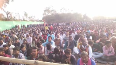 লাভপুর: মহম্মদ বাজারে তৃণমূলের জনসভায় বিশেষ অতিথি হিসেবে উপস্থিত ছিলেন লাভপুরের বিধায়ক অভিজিৎ সিংহ