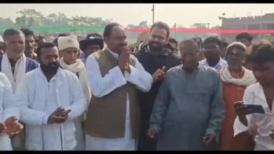 मरौना: मरौना प्रखंड के सिसौनी पंचायत स्थित कोसी पार्क स्टेडियम में क्रिकेट टूर्नामेंट का भव्य उद्घाटन