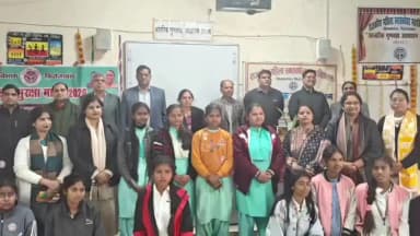 सिरसागंज: राजकीय महिला महाविद्यालय सिरसागंज में जनपद स्तरीय सड़क सुरक्षा प्रतियोगिता, छात्राओं ने जागरूकता की मिसाल पेश की