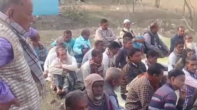 মন্তেশ্বর: কৃষি ও কৃষক বাঁচাও সংগ্রাম কমিটির প্রতিবাদ সভা মাঝেরগ্রামে