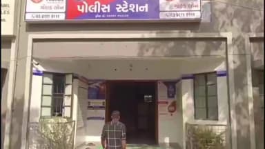 ગઢડા: ગઢડા તાલુકાના ભીમડાદ ગામે જાહેરમાં જુગાર રમતા 6 ઈસમોને પોલીસે ઝડપી પાડ્યા